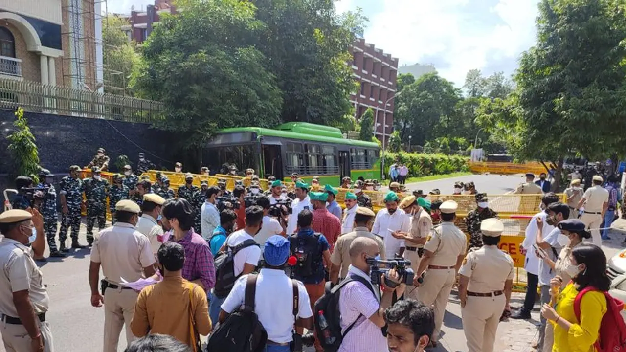 সাম্প্রদায়িক বিবৃতির জের, বিজেপি'র নুপূর শর্মাকে গ্রেপ্তারের দাবি স্বরাজ ইন্ডিয়ার সাম্প্রদায়িক বিবৃতির জের, বিজেপি'র নুপূর শর্মাকে গ্রেপ্তারের দাবি স্বরাজ ইন্ডিয়ার