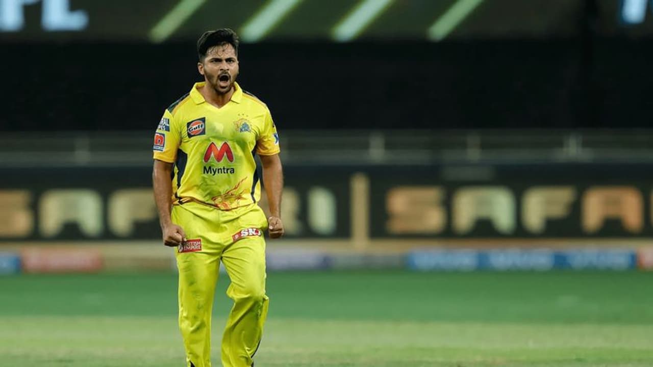 ഐപിഎല് 2021: ധോണി വിചാരിച്ചാല് ഷാര്ദുല് ലോകകപ്പിനുള്ള ഇന്ത്യന് ടീമില് കയറും: മൈക്കല് വോണ് ഐപിഎല് 2021: ധോണി വിചാരിച്ചാല് ഷാര്ദുല് ലോകകപ്പിനുള്ള ഇന്ത്യന് ടീമില് കയറും: മൈക്കല് വോണ്