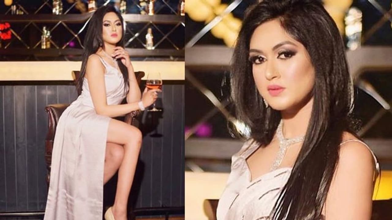 ಶಾರುಖ್ ಪುತ್ರನ ಡ್ರಗ್ಸ್ ಕೇಸ್: ಕೊನೆಗೂ ಮೌನ ಮುರಿದ ಮಾಡೆಲ್ ಮುನ್ಮುನ್ ಧಮೇಚಾ! ಶಾರುಖ್ ಪುತ್ರನ ಡ್ರಗ್ಸ್ ಕೇಸ್: ಕೊನೆಗೂ ಮೌನ ಮುರಿದ ಮಾಡೆಲ್ ಮುನ್ಮುನ್ ಧಮೇಚಾ!