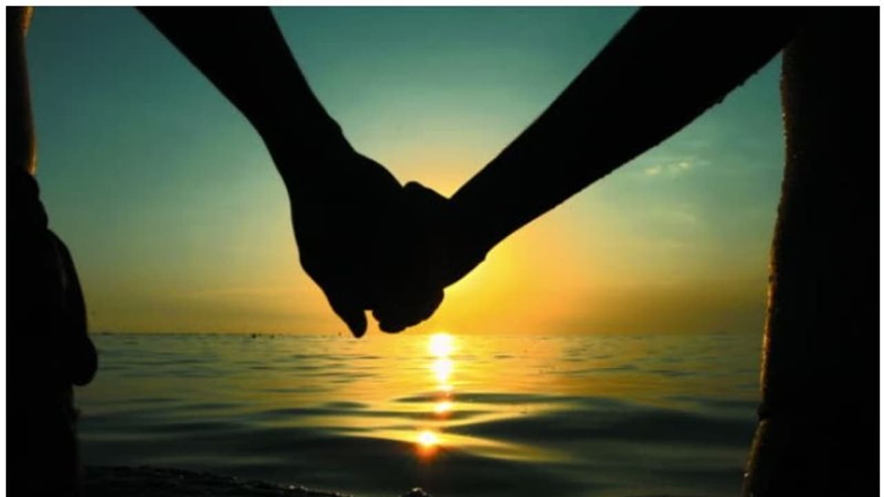 സെക്സ് ആസ്വദിക്കാനായി ലിംഗത്തിന്റെ വലിപ്പം കുറച്ച് യുവാവ് സെക്സ് ആസ്വദിക്കാനായി ലിംഗത്തിന്റെ വലിപ്പം കുറച്ച് യുവാവ്