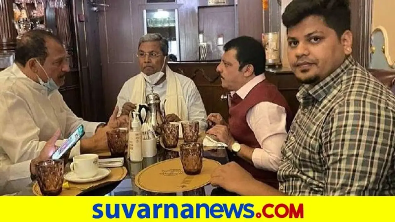 ದೆಹಲಿ ರೌಂಡ್ಸ್: ಜಾಲಿ ಮೂಡ್ನಲ್ಲಿ ಸಿದ್ದರಾಮಯ್ಯ & ಟೀಂ ದೆಹಲಿ ರೌಂಡ್ಸ್: ಜಾಲಿ ಮೂಡ್ನಲ್ಲಿ ಸಿದ್ದರಾಮಯ್ಯ & ಟೀಂ