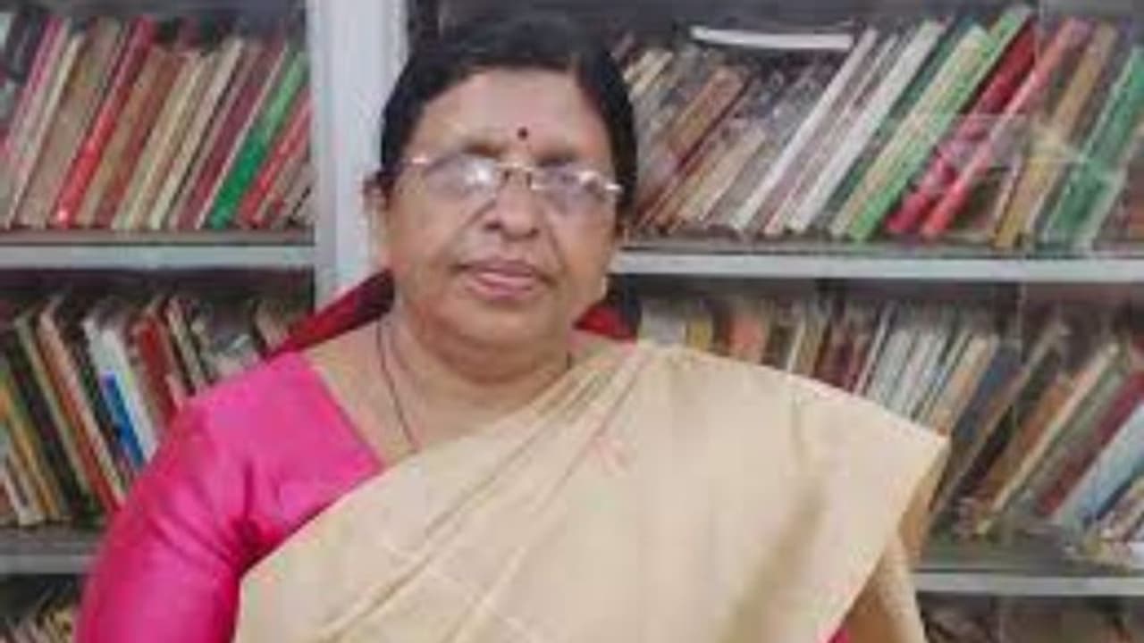 ഹോസ്റ്റലുകളിൽ ലിംഗ വിവേചനം പാടില്ല, തൊഴിലിടങ്ങളിൽ ഐസിസി ഉണ്ടോയെന്ന് പരിശോധിക്കും: പി സതീദേവി ഹോസ്റ്റലുകളിൽ ലിംഗ വിവേചനം പാടില്ല, തൊഴിലിടങ്ങളിൽ ഐസിസി ഉണ്ടോയെന്ന് പരിശോധിക്കും: പി സതീദേവി