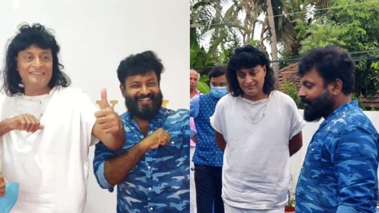 'എണ്ണി നോക്കാതെ വലിയൊരു നോട്ടുകെട്ട് കയ്യിൽ വച്ചുതന്നു'; ബോബി ചെമ്മണ്ണൂരിനെ കുറിച്ച് കിടിലം ഫിറോസ് 'എണ്ണി നോക്കാതെ വലിയൊരു നോട്ടുകെട്ട് കയ്യിൽ വച്ചുതന്നു'; ബോബി ചെമ്മണ്ണൂരിനെ കുറിച്ച് കിടിലം ഫിറോസ്