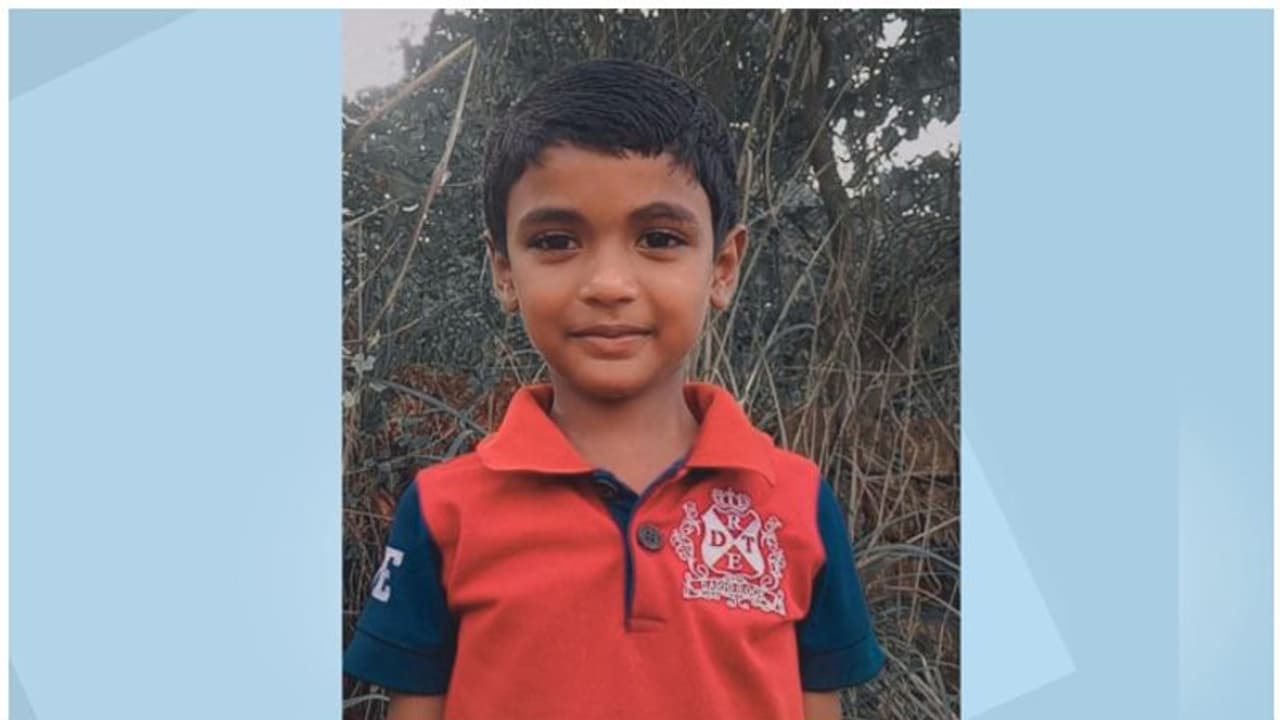 കാസർകോട് രണ്ടാം ക്ലാസുകാരൻ പേ വിഷബാധയേറ്റ് മരിച്ചു കാസർകോട് രണ്ടാം ക്ലാസുകാരൻ പേ വിഷബാധയേറ്റ് മരിച്ചു