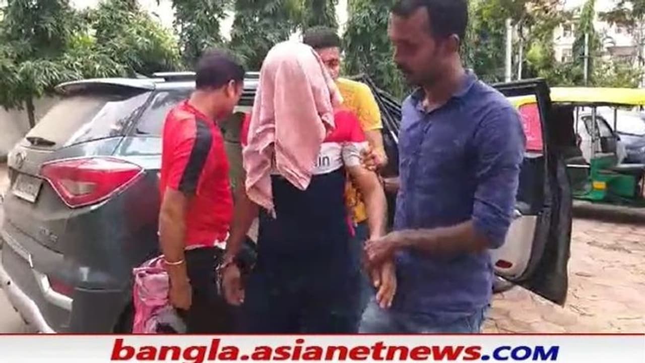 Murder Case: বাঙ্গুরে বৃদ্ধা খুনের ঘটনায় গ্রেফতার আরও ১, পঞ্জাব থেকে পুলিশের জালে অভিযুক্ত Murder Case: বাঙ্গুরে বৃদ্ধা খুনের ঘটনায় গ্রেফতার আরও ১, পঞ্জাব থেকে পুলিশের জালে অভিযুক্ত