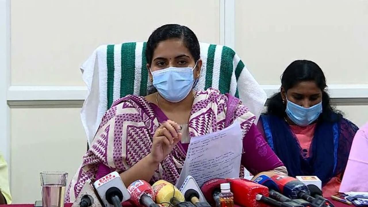 കത്ത് വിവാദം: മേയറുടെ ഓഫീസിലെ അഞ്ച് കംമ്പ്യൂട്ടറുകള്‍ ഫോറൻസിക് പരിശോധനയ്ക്ക്, അനിലിന്‍റെ മൊബൈലും പരിശോധിക്കും