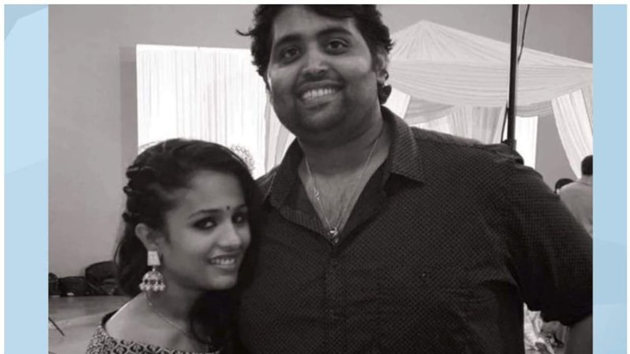 പൂനെയിൽ മലയാളി യുവതി ഭർതൃവീട്ടിൽ മരിച്ച നിലയിൽ കണ്ടെത്തിയ സംഭവം; കൊലപാതകമെന്ന് കുടുംബം പൂനെയിൽ മലയാളി യുവതി ഭർതൃവീട്ടിൽ മരിച്ച നിലയിൽ കണ്ടെത്തിയ സംഭവം; കൊലപാതകമെന്ന് കുടുംബം