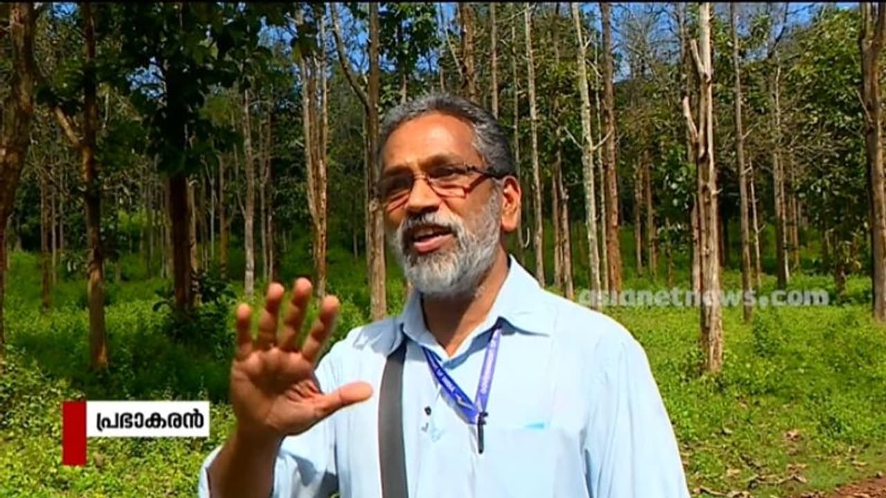 'ആനയേയും കടുവയേയും കണ്ടോടിയിട്ടുണ്ട്', ഇന്നും കത്തുമായി വയനാട്ടിലെ കാടുകൾ താണ്ടുന്ന പോസ്റ്റ്മാൻ... 'ആനയേയും കടുവയേയും കണ്ടോടിയിട്ടുണ്ട്', ഇന്നും കത്തുമായി വയനാട്ടിലെ കാടുകൾ താണ്ടുന്ന പോസ്റ്റ്മാൻ...