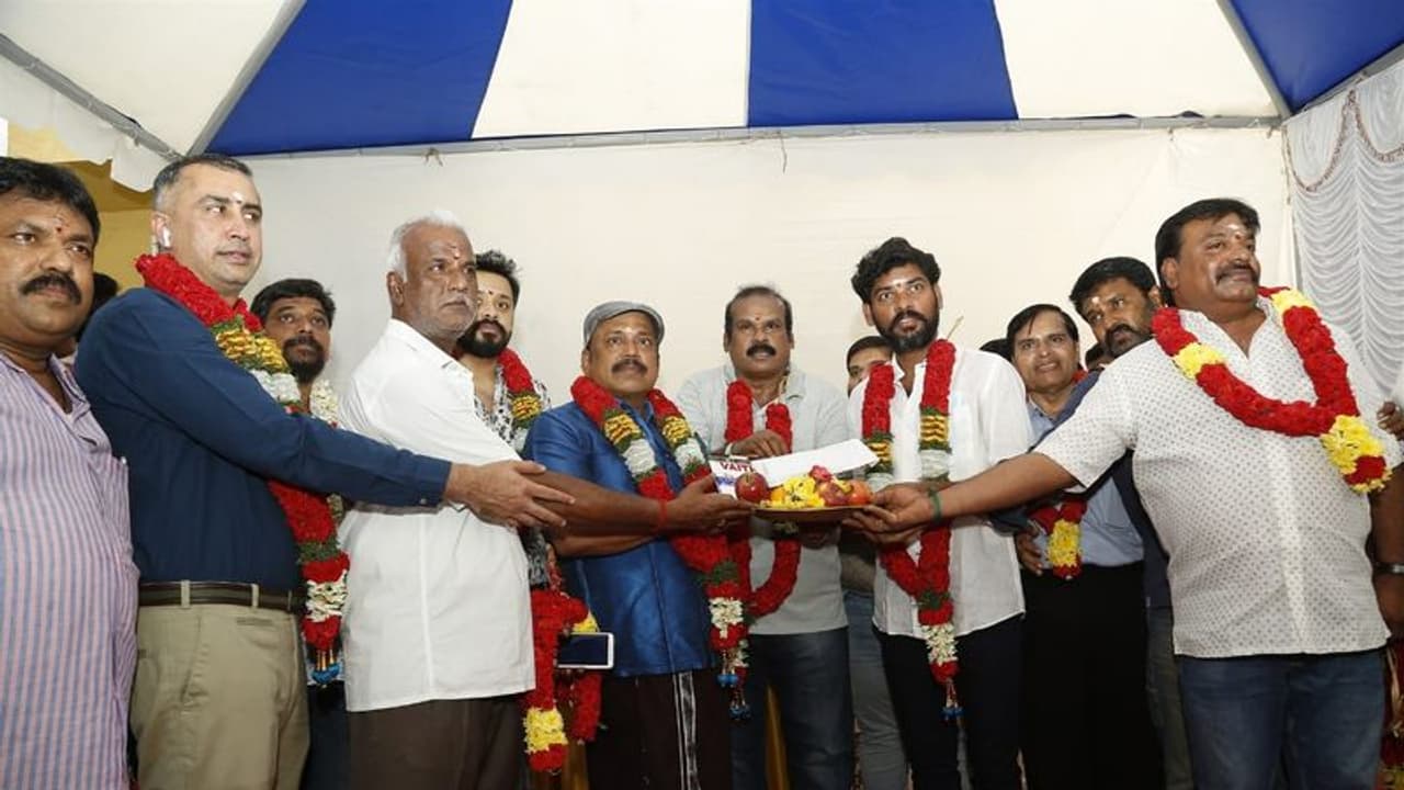 வெங்கடேஷ் இயக்கத்தில் ஹாரர் படத்தில் நடிக்கும் விமல்..! வெங்கடேஷ் இயக்கத்தில் ஹாரர் படத்தில் நடிக்கும் விமல்..!