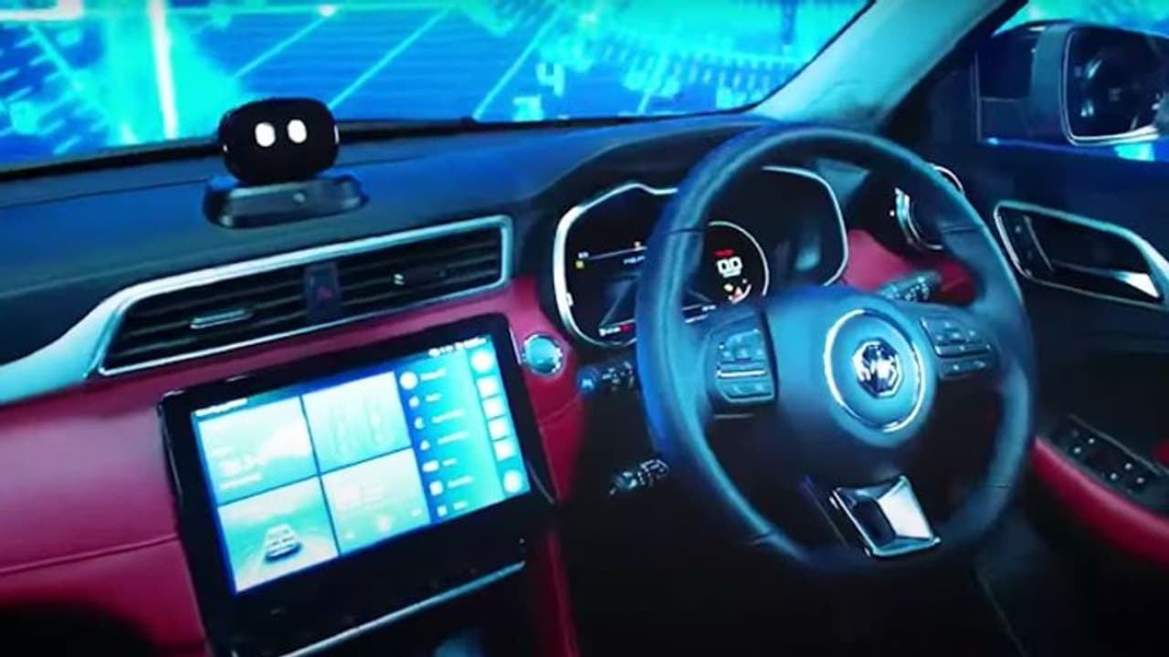 പ്രതിസന്ധിയില്‍ ചൈനീസ് കമ്പനിക്ക് താങ്ങായി ധനത്രയോദശി, ഒറ്റദിവസം വിറ്റത് ഇത്രയും വണ്ടികള്‍!