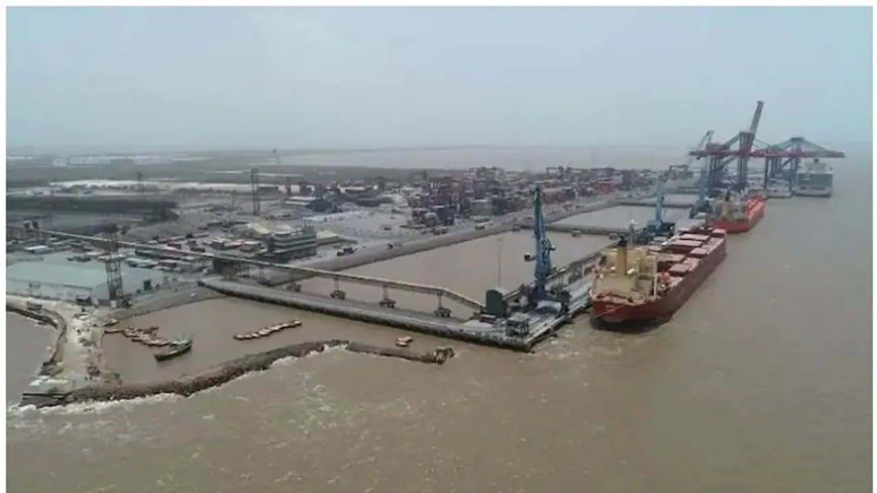 ഹെറോയിന്‍; 3 രാജ്യങ്ങളില്‍ നിന്നുള്ള ഇടപാട് നടത്തില്ലെന്ന് മുന്ദ്രാ തുറമുഖം, കടുത്ത നിലപാടുമായി അദാനി പോർട്സ്