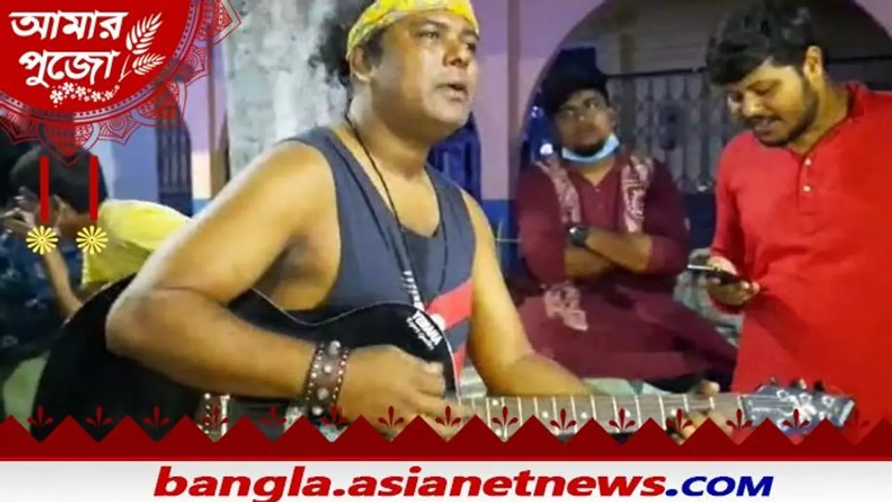 Durga Puja: 'এ শহরের গন্ধ আমার কাছে পাল্টায়নি', টলি বলিতে বাজিমাতের পর মন খুললেন সঙ্গীত পরিচালক Durga Puja: 'এ শহরের গন্ধ আমার কাছে পাল্টায়নি', টলি বলিতে বাজিমাতের পর মন খুললেন সঙ্গীত পরিচালক