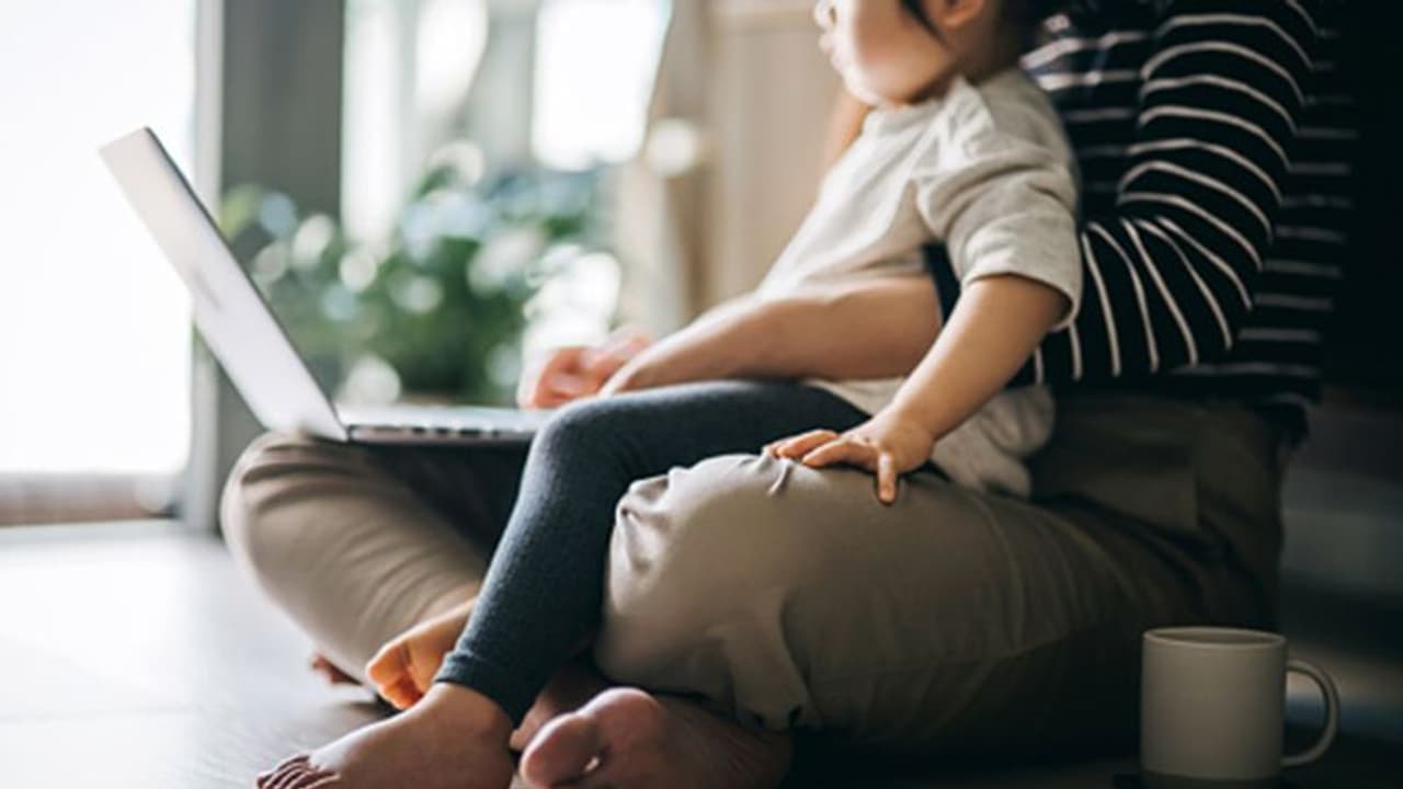 Child Care Leave: ఆ ఉద్యోగులకు శుభవార్త.. ఇకపై శిశు సంరక్షణ సెలవులు 730 రోజులు.. Child Care Leave: ఆ ఉద్యోగులకు శుభవార్త.. ఇకపై శిశు సంరక్షణ సెలవులు 730 రోజులు..