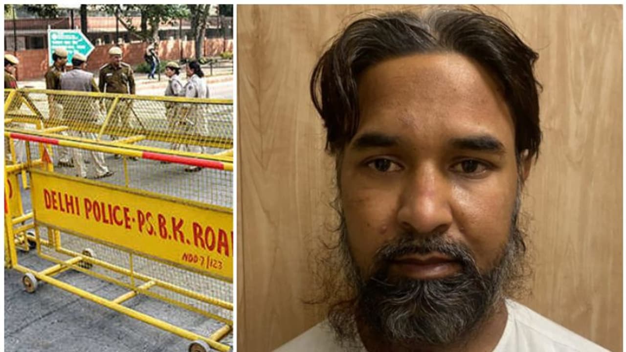 2009 ലെ ജമ്മു സ്ഫോടനത്തിലും ബന്ധം; ദില്ലിയിൽ അറസ്റ്റിലായ പാക് ഭീകരന്റെ വിവരങ്ങള് പുറത്തുവിട്ട് പൊലീസ് 2009 ലെ ജമ്മു സ്ഫോടനത്തിലും ബന്ധം; ദില്ലിയിൽ അറസ്റ്റിലായ പാക് ഭീകരന്റെ വിവരങ്ങള് പുറത്തുവിട്ട് പൊലീസ്