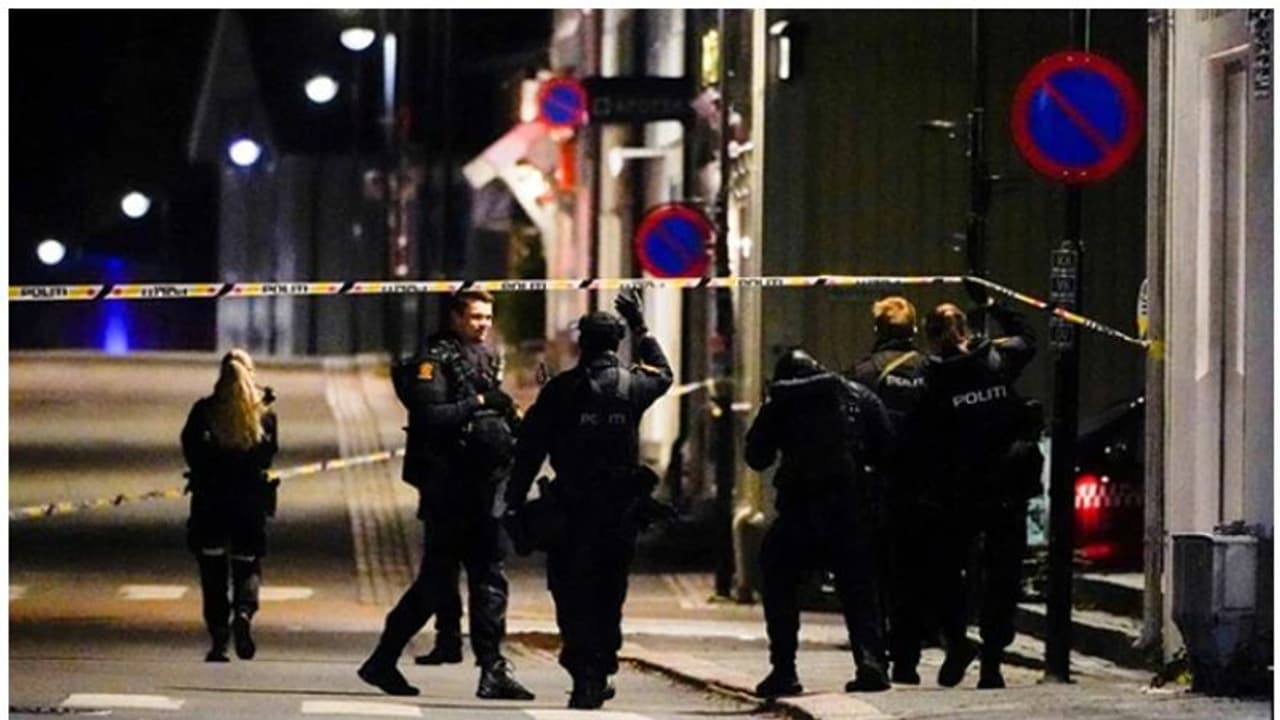 തിരക്കേറിയ മാര്ക്കറ്റില് അക്രമി അഞ്ചുപേരെ അമ്പെയ്ത് കൊലപ്പെടുത്തി തിരക്കേറിയ മാര്ക്കറ്റില് അക്രമി അഞ്ചുപേരെ അമ്പെയ്ത് കൊലപ്പെടുത്തി