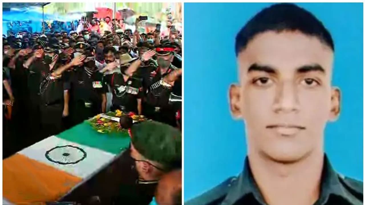 ധീരസൈനികന് യാത്രാമൊഴി; ഒരുനോക്ക് കാണാനെത്തിയത് ആയിരങ്ങള്‍, വൈശാഖിന്‍റെ മൃതദേഹം സംസ്‍ക്കരിച്ചു