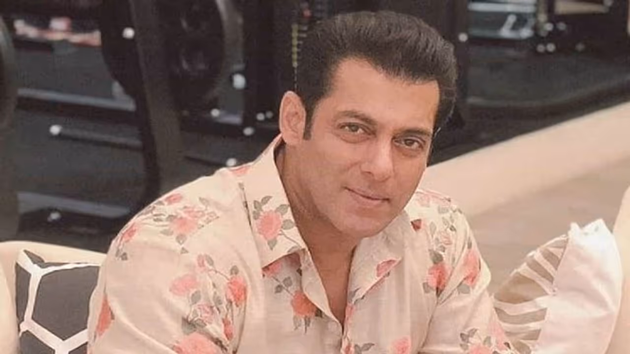 टाइगर 3 के बाद अगली फिल्म की शूटिंग शुरू करेंगे सलमान खान, 24 साल छोटी इस हीरोइन संग बनेगी जोड़ी टाइगर 3 के बाद अगली फिल्म की शूटिंग शुरू करेंगे सलमान खान, 24 साल छोटी इस हीरोइन संग बनेगी जोड़ी