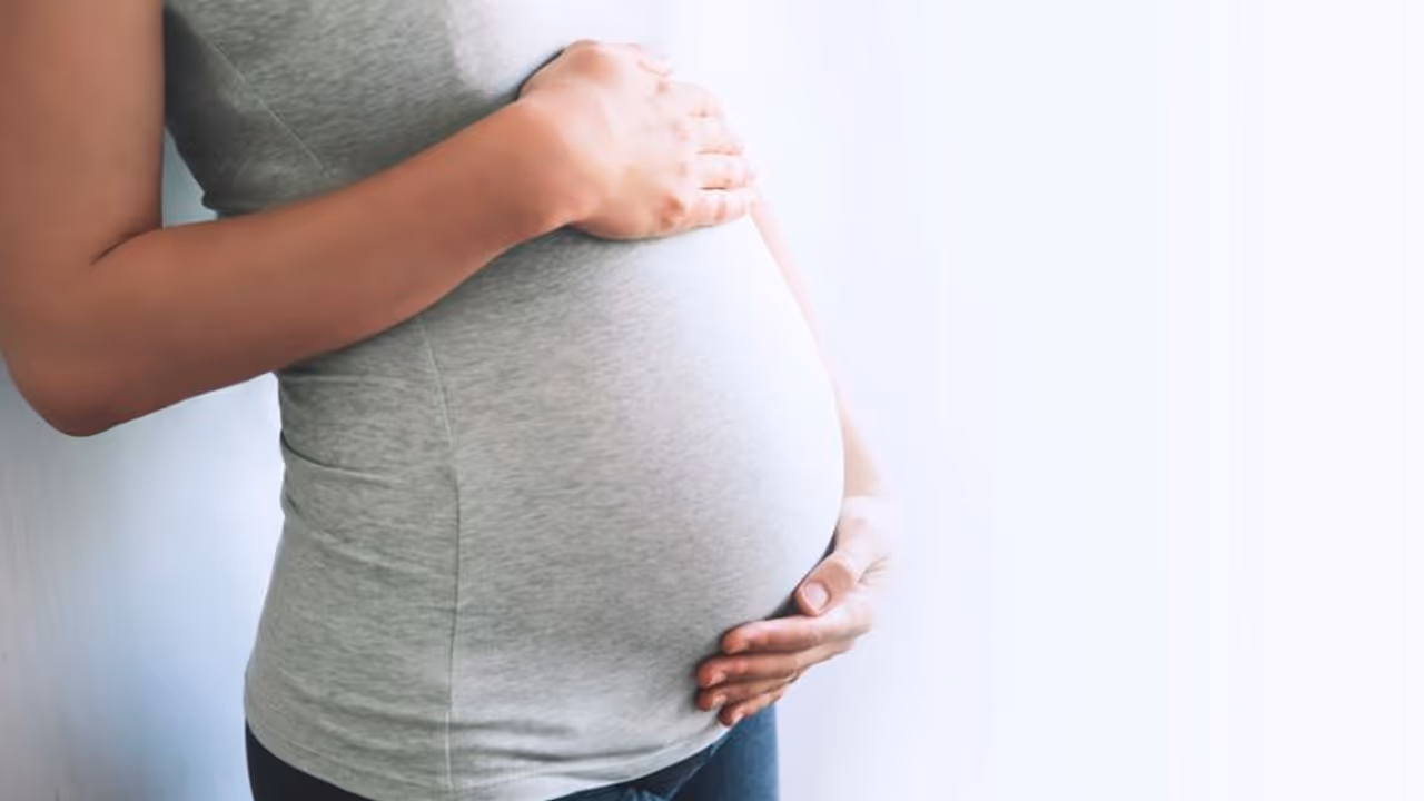 miscarriage| അബോർഷൻ തടയാനുള്ള മരുന്നുകൾ, തുടർന്ന് ജനിക്കുന്ന ശിശുക്കളിൽ കാൻസറിന്‌ കാരണമാവുന്നു; പഠനം