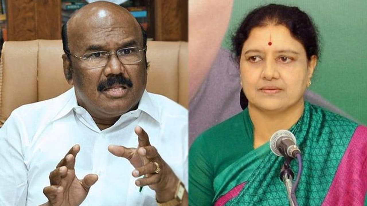 அதிமுகவிற்குள் சசிகலா மூக்கை நுழைக்க வேண்டாம்.! டிடிவி, ஓபிஎஸ்யை இணைத்து தனிக்கட்சி தொடங்கட்டும் ஜெயக்குமார் அதிமுகவிற்குள் சசிகலா மூக்கை நுழைக்க வேண்டாம்.! டிடிவி, ஓபிஎஸ்யை இணைத்து தனிக்கட்சி தொடங்கட்டும் ஜெயக்குமார்