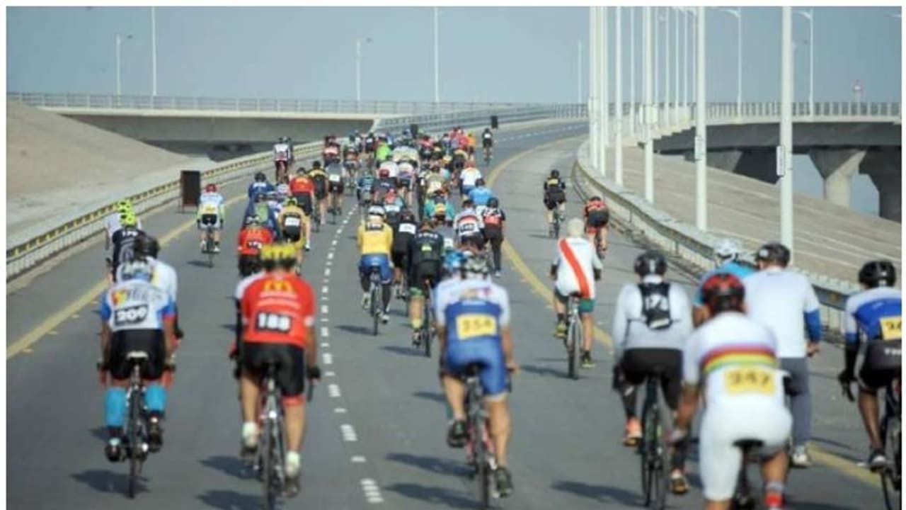 ജാബിര് പാലത്തില് സൈക്കിള് സവാരി നടത്തിയ നിരവധി പേര് അറസ്റ്റില് ജാബിര് പാലത്തില് സൈക്കിള് സവാരി നടത്തിയ നിരവധി പേര് അറസ്റ്റില്