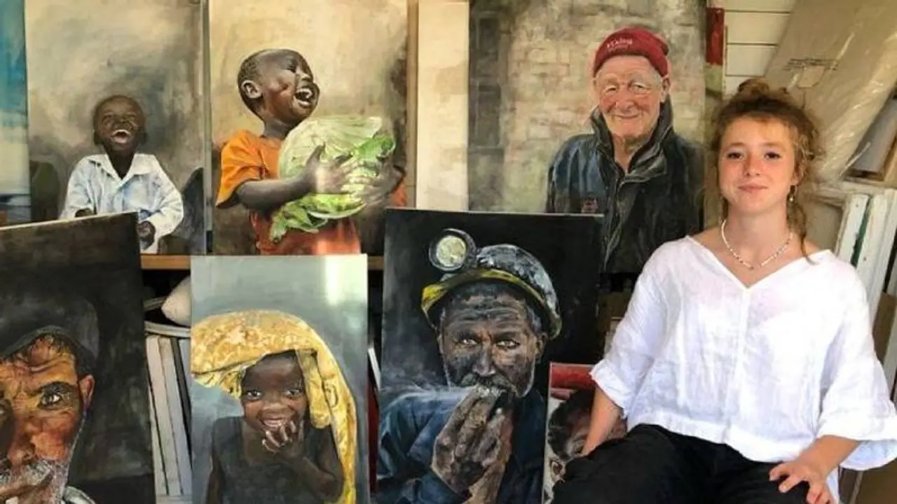 ലോക്ക്ഡൗൺ സമയത്ത് വരച്ച് തുടങ്ങി, പതിനാലുകാരിയുടെ ചിത്രങ്ങൾ സ്വന്തമാക്കാൻ നൽകുന്നത് ലക്ഷങ്ങൾ ലോക്ക്ഡൗൺ സമയത്ത് വരച്ച് തുടങ്ങി, പതിനാലുകാരിയുടെ ചിത്രങ്ങൾ സ്വന്തമാക്കാൻ നൽകുന്നത് ലക്ഷങ്ങൾ