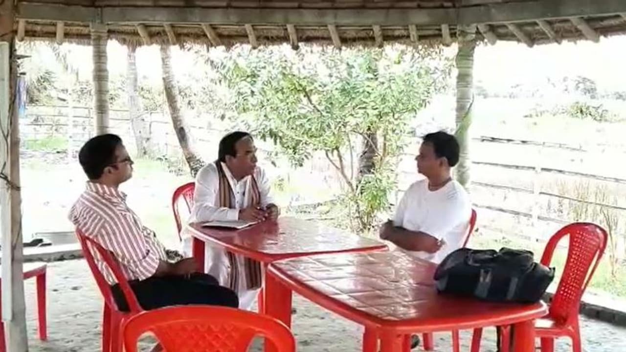 বাংলাদেশের দুর্গাপুজোয় হিংসা, প্রতিবাদে পথে নামল বিজেপি বাংলাদেশের দুর্গাপুজোয় হিংসা, প্রতিবাদে পথে নামল বিজেপি