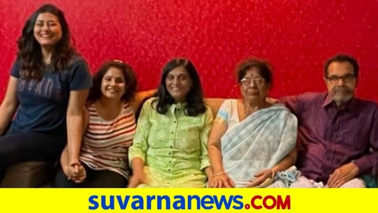 ಶುಭಾ ಪೂಂಜಾ ಮನೆಯಲ್ಲಿ ನಿಧಿ ಸುಬ್ಬಯ್ಯ: ಗೆಳತಿಯರ ಸರ್ಪ್ರೈಸ್ ಭೇಟಿ ಶುಭಾ ಪೂಂಜಾ ಮನೆಯಲ್ಲಿ ನಿಧಿ ಸುಬ್ಬಯ್ಯ: ಗೆಳತಿಯರ ಸರ್ಪ್ರೈಸ್ ಭೇಟಿ