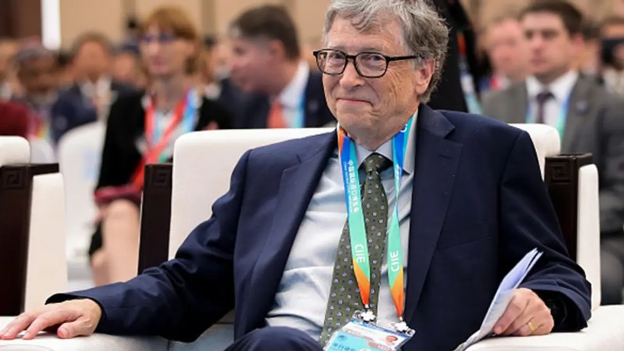 Bill Gates ditches Microsoft Surface Duo, uses Samsung Galaxy Z Fold 3