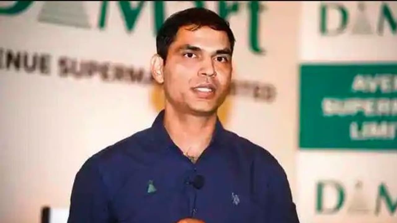 ಮುಂಬೈನಲ್ಲಿ 70 ಕೋಟಿ ರೂ. ದುಬಾರಿ ಅಪಾರ್ಟ್ ಮೆಂಟ್ ಖರೀದಿಸಿದ ಡಿಮಾರ್ಟ್ ಸಿಇಒ ನೊರೋನ್ಹಾ ಮುಂಬೈನಲ್ಲಿ 70 ಕೋಟಿ ರೂ. ದುಬಾರಿ ಅಪಾರ್ಟ್ ಮೆಂಟ್ ಖರೀದಿಸಿದ ಡಿಮಾರ್ಟ್ ಸಿಇಒ ನೊರೋನ್ಹಾ