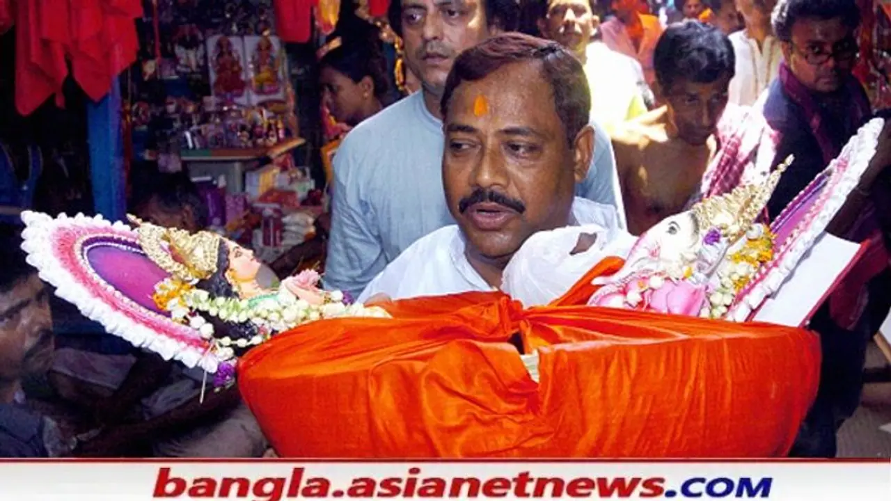 Covid 19: লক্ষী পুজোর আগেই লাফিয়ে সংক্রমণ কলকাতা সহ দক্ষিণবঙ্গে, কোভিডে মৃত্যু ৬ জেলায় Covid 19: লক্ষী পুজোর আগেই লাফিয়ে সংক্রমণ কলকাতা সহ দক্ষিণবঙ্গে, কোভিডে মৃত্যু ৬ জেলায়