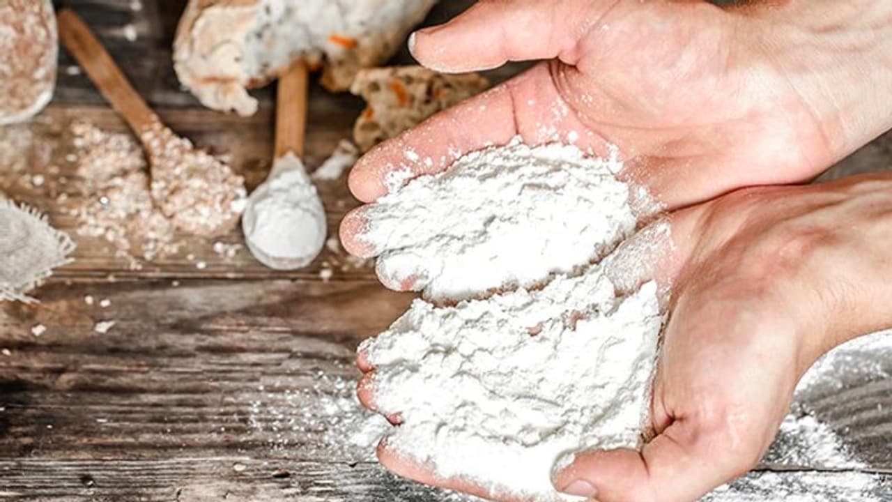 മൈദയിൽ മായമുണ്ടോ? അറിയാൻ ഇതാ ഒരു വഴി; വീഡിയോ വൈറല്‍