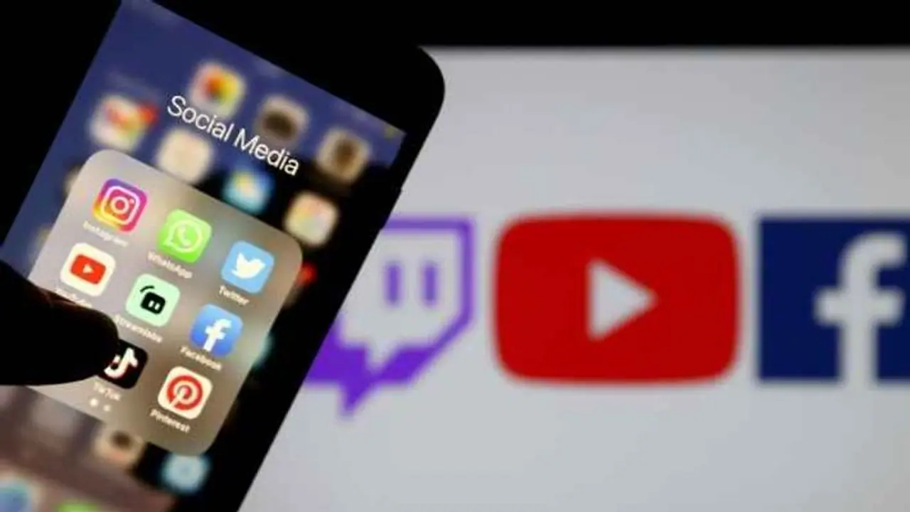 Youtube வீடியோக்களை மொத்தமாக டவுன்லோடு செய்வது எப்படி!