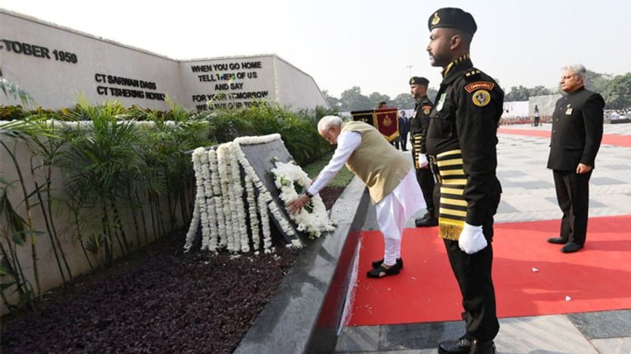 Police Commemoration Day: मोदी ने दी श्रद्धांजलि; 'पुलिसबलों के उत्कृष्ट प्रयासों के लिए धन्यवाद देता हूं' Police Commemoration Day: मोदी ने दी श्रद्धांजलि; 'पुलिसबलों के उत्कृष्ट प्रयासों के लिए धन्यवाद देता हूं'