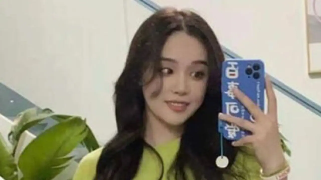 सोशल मीडिया स्टार ने लाइव शो में फैंस के सामने किया सुसाइड, फैंस ने उकसाया या ब्वायफ्रेंड की वजह से डिप्रेशन!