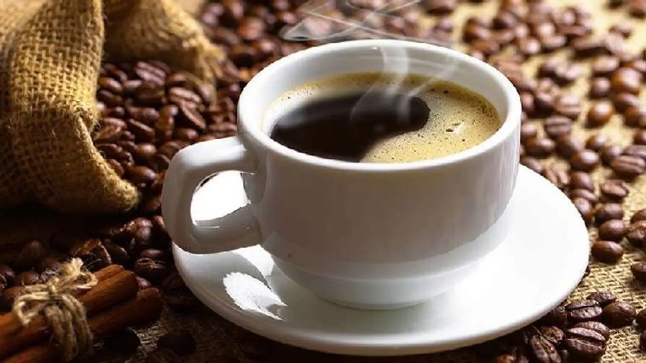 Weight Loss : കാപ്പി പതിവായി കഴിക്കുന്നത് വണ്ണം കുറയ്ക്കാന്‍ സഹായിക്കുമോ?