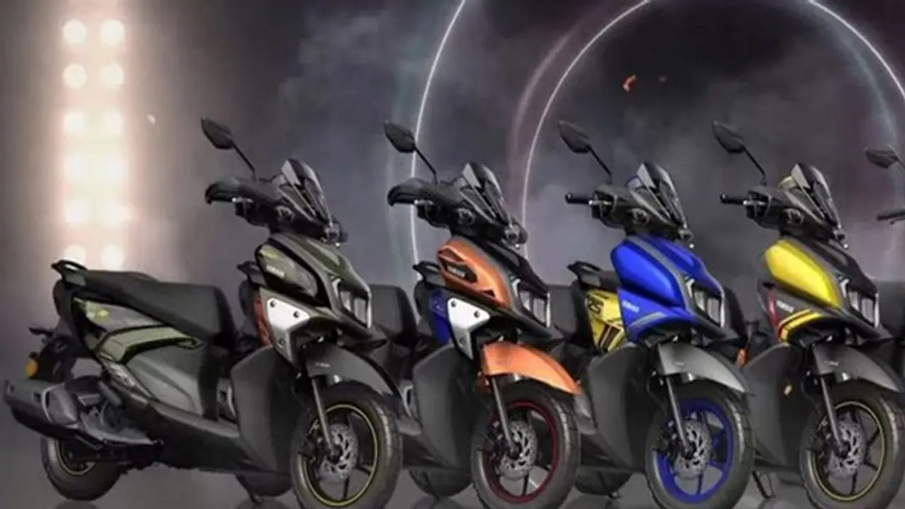 দারুণ অফার! তিন দিন ধরে বিনামূল্যে চালাতে পারবেন এই স্কুটার, একবার চার্জে চলবে ১৬৫ কিমি দারুণ অফার! তিন দিন ধরে বিনামূল্যে চালাতে পারবেন এই স্কুটার, একবার চার্জে চলবে ১৬৫ কিমি