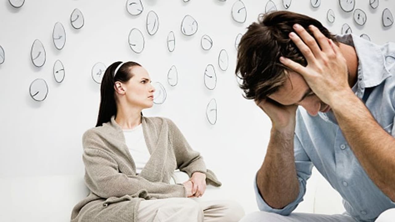 Relationship Tips: नजरअंदाज ना करें पार्टनर की ये हरकतें, हो सकते है इस गंभीर बीमारी के लक्षण Relationship Tips: नजरअंदाज ना करें पार्टनर की ये हरकतें, हो सकते है इस गंभीर बीमारी के लक्षण