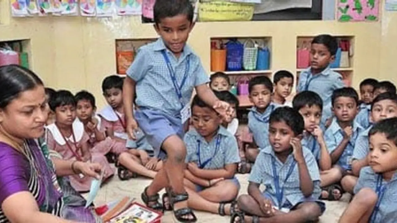 Karnataka School Reopening| ಇಂದಿನಿಂದ ಅಂಗನವಾಡಿ, ಎಲ್‌ಕೆಜಿ, ಯುಕೆಜಿ ಶುರು!