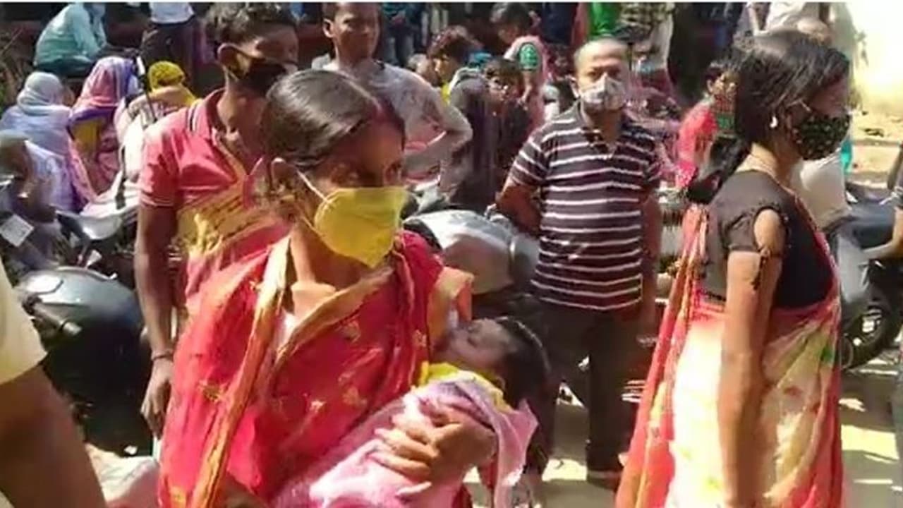 শিশুদের জ্বর নিয়ে বাড়ছে উদ্বেগ, অক্টোবরেই বর্ধমান মেডিকেলে মৃত্যু ৯ জনের শিশুদের জ্বর নিয়ে বাড়ছে উদ্বেগ, অক্টোবরেই বর্ধমান মেডিকেলে মৃত্যু ৯ জনের