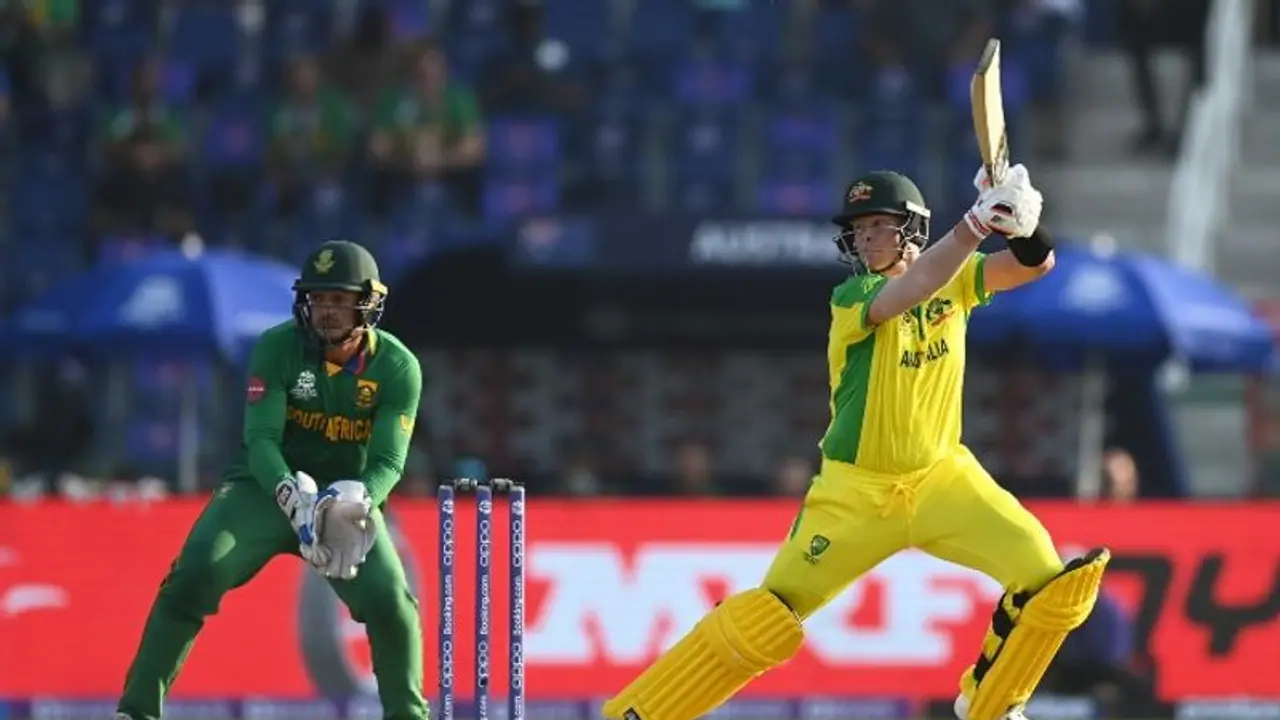 టీ20లకు స్టీవ్ స్మిత్ ఎందుకు? టీ20 వరల్డ్ కప్ ఆడిస్తారా... సెలక్టర్లపై మైకేల్ క్లార్క్ అసంతృప్తి... టీ20లకు స్టీవ్ స్మిత్ ఎందుకు? టీ20 వరల్డ్ కప్ ఆడిస్తారా... సెలక్టర్లపై మైకేల్ క్లార్క్ అసంతృప్తి...