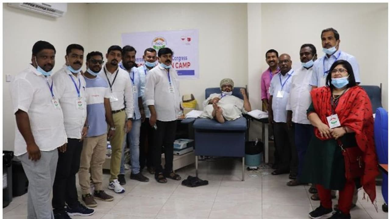 സലാലയില് ഓവര്സീസ് ഇന്ത്യന് കള്ച്ചറല് കോണ്ഗ്രസ് രക്തദാന ക്യാമ്പ് സംഘടിപ്പിച്ചു സലാലയില് ഓവര്സീസ് ഇന്ത്യന് കള്ച്ചറല് കോണ്ഗ്രസ് രക്തദാന ക്യാമ്പ് സംഘടിപ്പിച്ചു