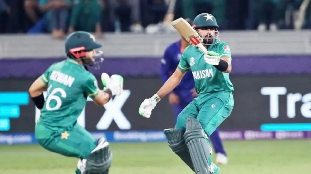 ಭಾರತ ವಿರುದ್ಧ ಘೋಷಣೆ, ಪಾಕ್ ಗೆಲುವಿಗೆ ಸಂಭ್ರಮ; ಕಾಶ್ಮೀರ ವಿದ್ಯಾರ್ಥಿ, ರಾಜಸ್ಥಾನ ಶಿಕ್ಷಕಿ ಮೇಲೆ ಕೇಸ್! ಭಾರತ ವಿರುದ್ಧ ಘೋಷಣೆ, ಪಾಕ್ ಗೆಲುವಿಗೆ ಸಂಭ್ರಮ; ಕಾಶ್ಮೀರ ವಿದ್ಯಾರ್ಥಿ, ರಾಜಸ್ಥಾನ ಶಿಕ್ಷಕಿ ಮೇಲೆ ಕೇಸ್!