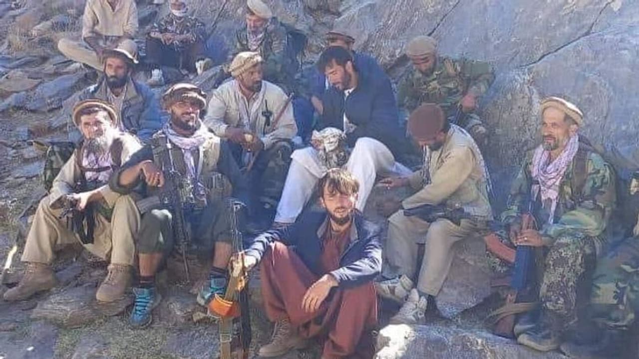 Afghanistan संघर्ष: तालिबान के लिए अभी भी चुनौती बनी हुई है पंजशीर घाटी; NRF ने कर रखे हैं हौसले पस्त Afghanistan संघर्ष: तालिबान के लिए अभी भी चुनौती बनी हुई है पंजशीर घाटी; NRF ने कर रखे हैं हौसले पस्त