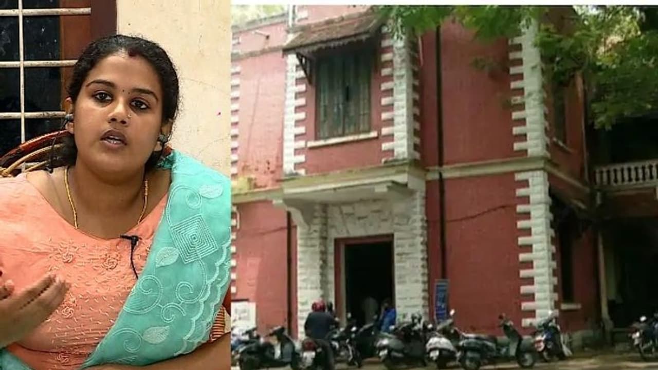 അനുപമയുടെ കുട്ടിയുടെ ദത്തെടുപ്പ്: തുടർ നടപടികൾ സ്റ്റേ ചെയ്തു, തുടർവാദം നവംബർ ഒന്നിന് അനുപമയുടെ കുട്ടിയുടെ ദത്തെടുപ്പ്: തുടർ നടപടികൾ സ്റ്റേ ചെയ്തു, തുടർവാദം നവംബർ ഒന്നിന്