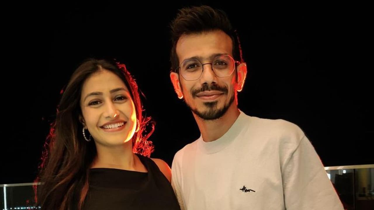 Here's how Yuzvendra Chahal, Dhanashree Verma celebrated 'Karwa Chauth' (See pictures) Here's how Yuzvendra Chahal, Dhanashree Verma celebrated 'Karwa Chauth' (See pictures)