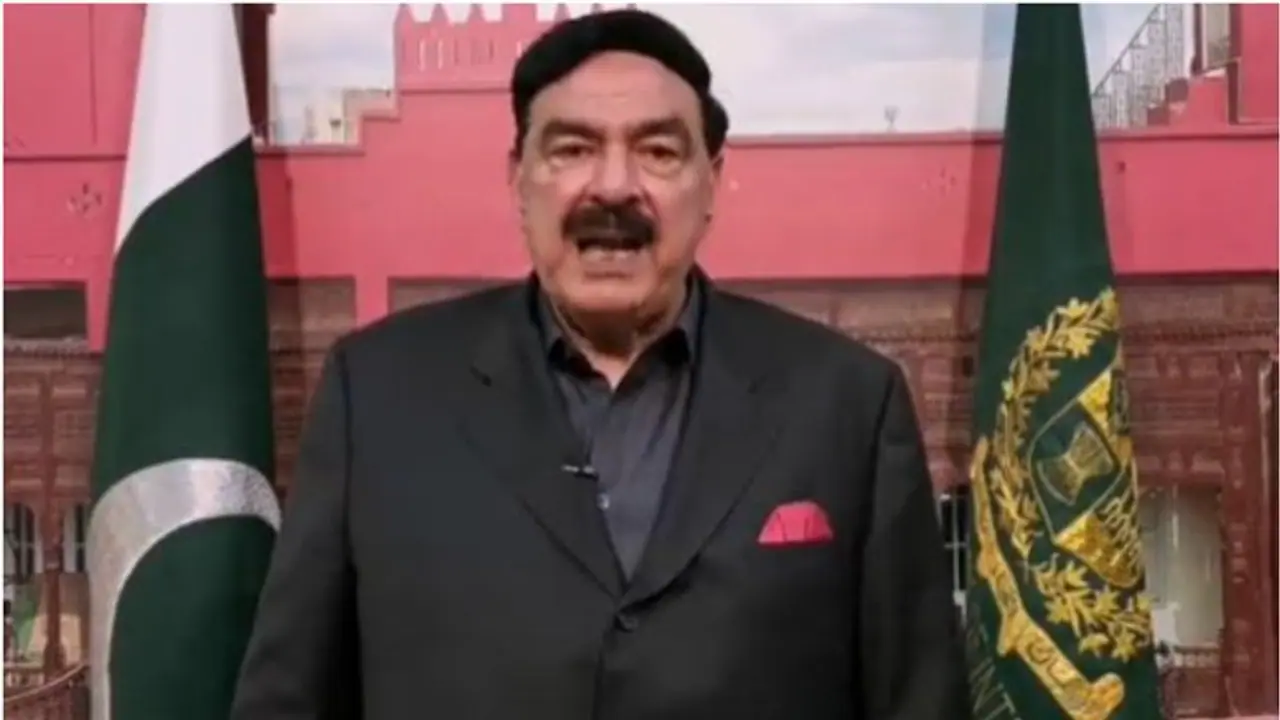 Ind Vs Pak: ఇది పాక్ గెలుపు కాదు.. ఇస్లాం విజయం.. భారత్ లో వారి మద్దతు మాకే : పాక్ మంత్రి వివాదాస్పద వ్యాఖ్యలు Ind Vs Pak: ఇది పాక్ గెలుపు కాదు.. ఇస్లాం విజయం.. భారత్ లో వారి మద్దతు మాకే : పాక్ మంత్రి వివాదాస్పద వ్యాఖ్యలు