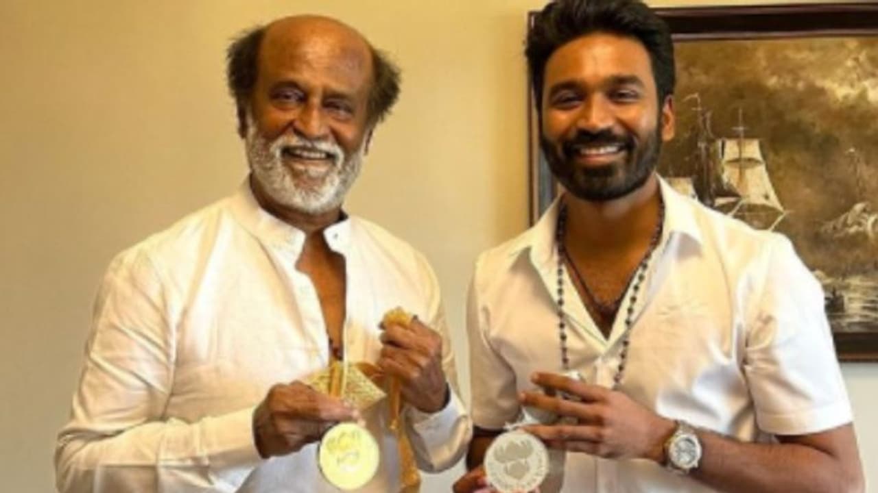 'ഇത് അഭിമാനം', രജനികാന്തിനൊപ്പമുള്ള ഫോട്ടോ പങ്കുവെച്ച് ധനുഷ് 'ഇത് അഭിമാനം', രജനികാന്തിനൊപ്പമുള്ള ഫോട്ടോ പങ്കുവെച്ച് ധനുഷ്