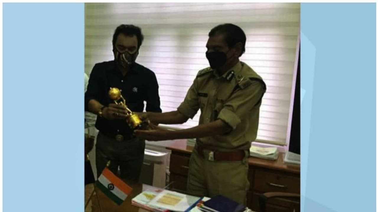 മോന്‍സനുമായുള്ള കൂടിക്കാഴ്ച; ഡിജിപിയുടെ മൊഴി രേഖപ്പെടുത്തി ക്രൈംബ്രാഞ്ച്, 'പൊലീസ് ക്ലബിലും മോന്‍സന്‍ തങ്ങി'