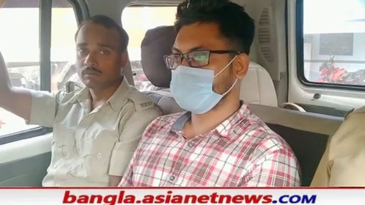 Murder case: পরকীয়ায় মত্ত স্বামী, স্ত্রীকে খুনের চেষ্টায় ধৃত সফটওয়্যার ইঞ্জিনিয়ার ভাঙড়ে Murder case: পরকীয়ায় মত্ত স্বামী, স্ত্রীকে খুনের চেষ্টায় ধৃত সফটওয়্যার ইঞ্জিনিয়ার ভাঙড়ে