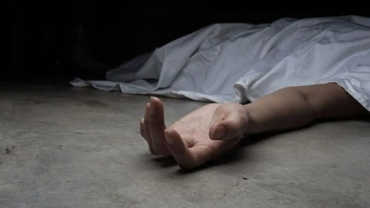 35 साल की लड़की का धड़ मिला, सिर का पता नहीं, अवैध संबंध या डायन के एंगल पर जांच 35 साल की लड़की का धड़ मिला, सिर का पता नहीं, अवैध संबंध या डायन के एंगल पर जांच